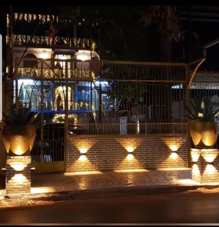 Los Monges Aparthotel Ciudad del Este Kültér fotó