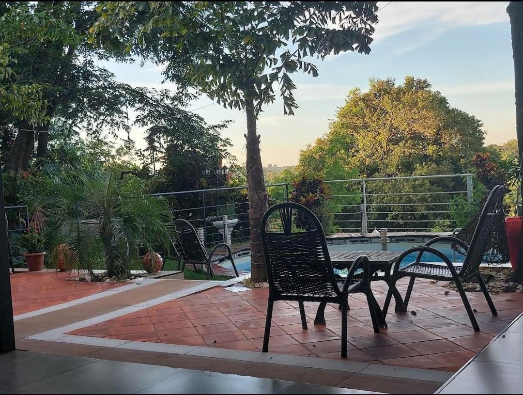 Los Monges Aparthotel Ciudad del Este Kültér fotó